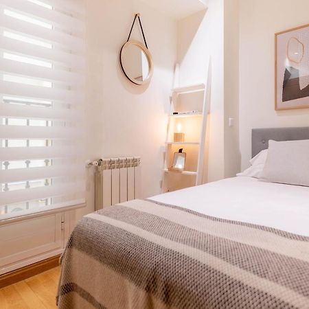 Amazing apartment in Huertas Madrid Esterno foto