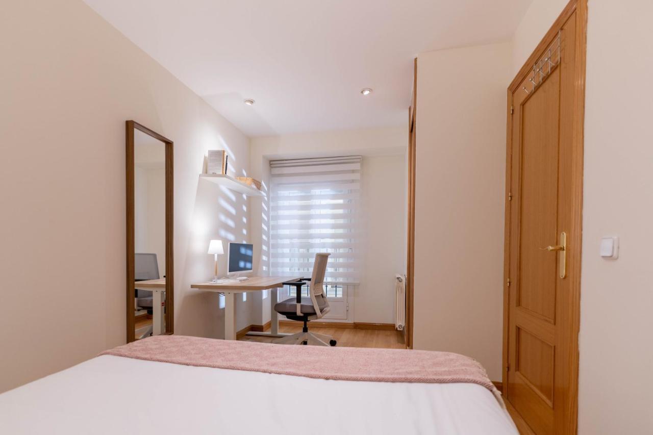 Amazing apartment in Huertas Madrid Esterno foto